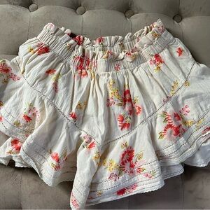 Women’s floral ruffle skirt